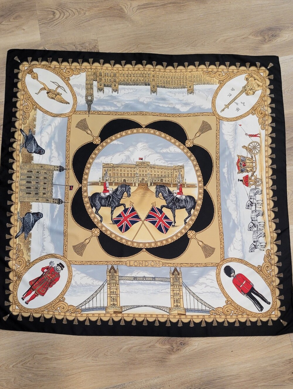 London Heritage Square Scarf in Black, Gold, Cream and Red